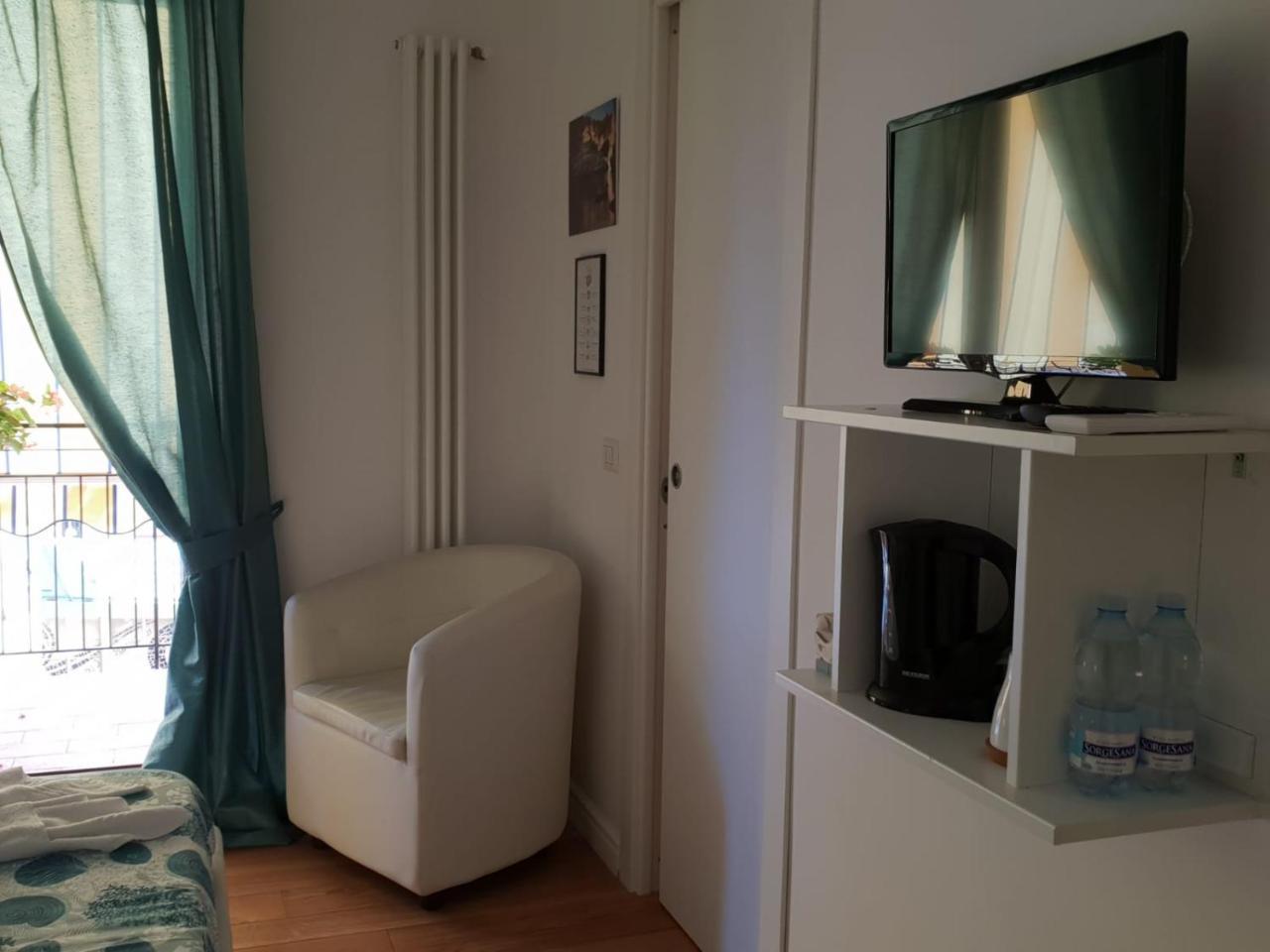 B&B La Rada Sorrento Esterno foto